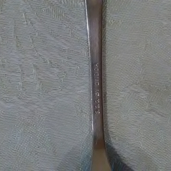 Onieda SSS Stainless Flatware - Picture 2 of 3